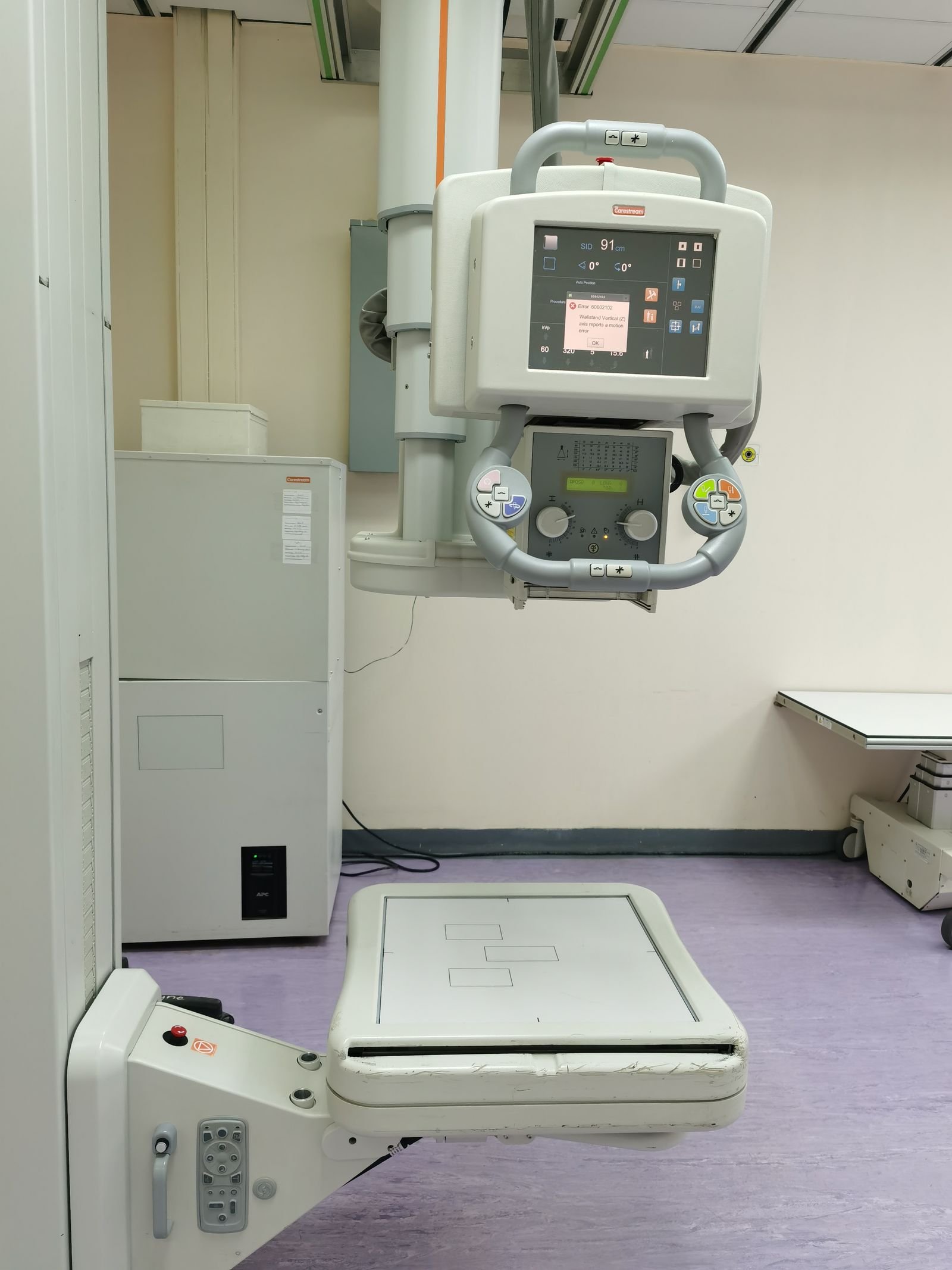 X-ray equipment beside a protective screen